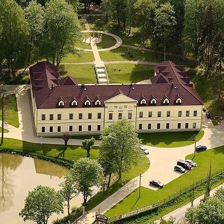 Zamek Kamenny Dvur Hotel Kynsperk nad Ohri Kültér fotó