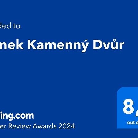 Zamek Kamenny Dvur Hotel Kynsperk nad Ohri Kültér fotó