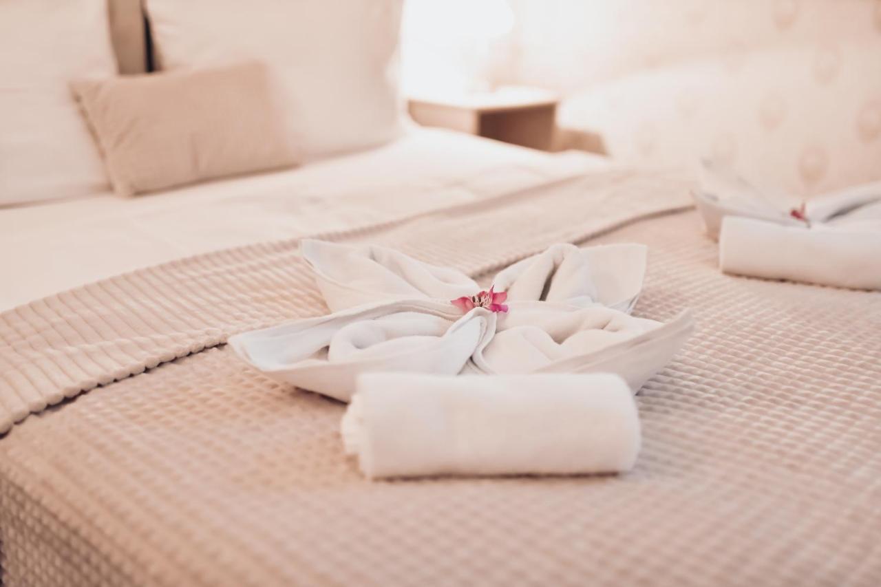 Zamek Kamenny Dvur Hotel Kynsperk nad Ohri Kültér fotó